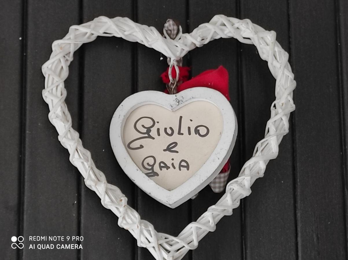 Beb Da Gaia E Giulio Bed & Breakfast Reno Di Leggiuno Luaran gambar